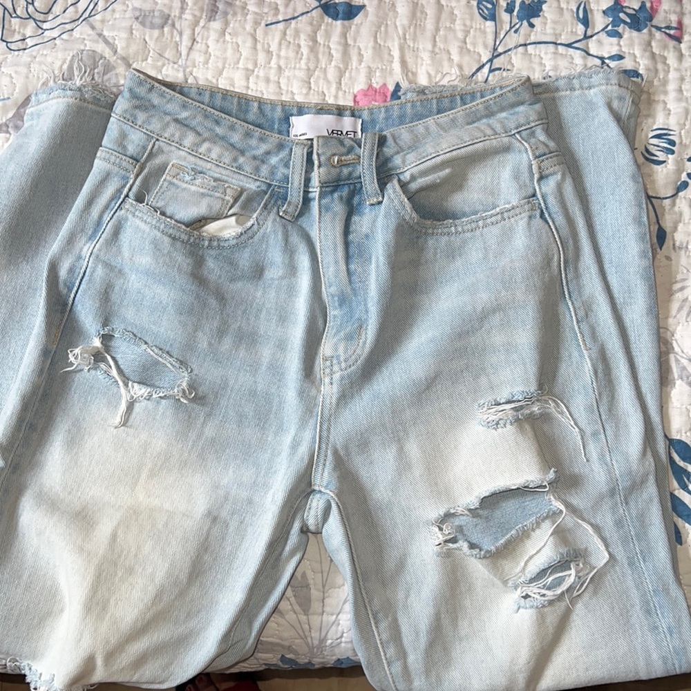 Ripped jeans